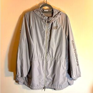 NEW BALANCE Sz 2X Wind Breaker Venting Panel  Back Unlined Hooded Drawstring